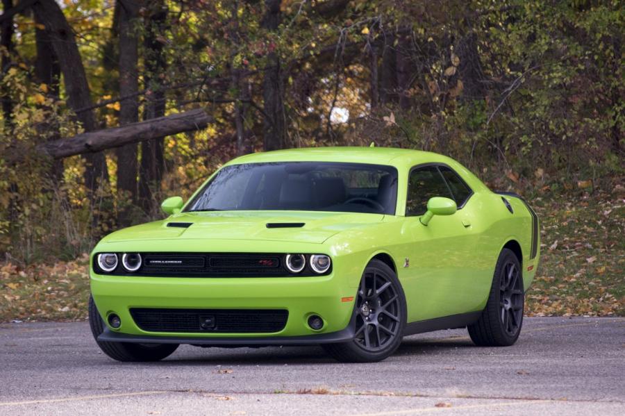  Dodge Challenger R/T Scat Pack 2015 года  (фото 22 из 55)